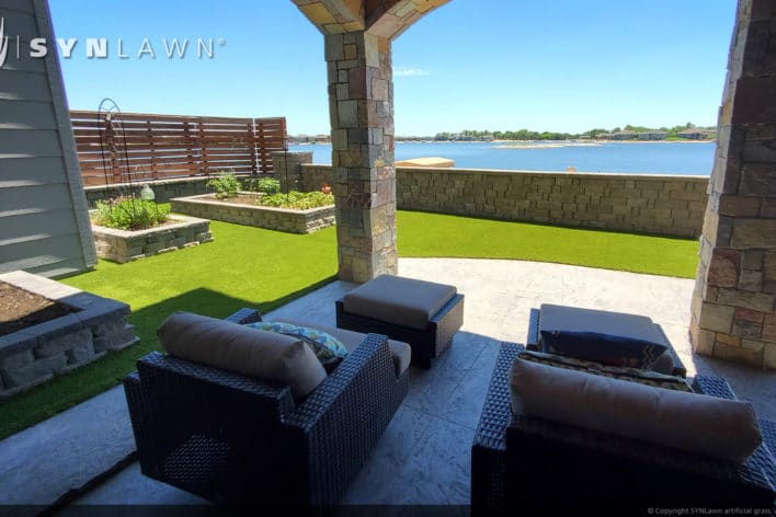 artificial grass for Milwaukee Wisconsin residential homes